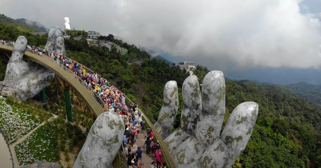 golden bridge vietnam